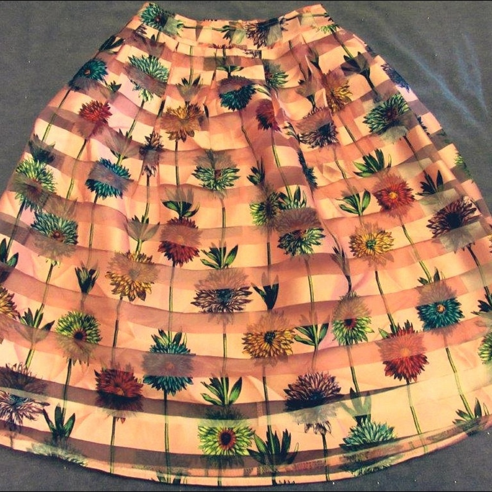 A-Line multi color floral skirt